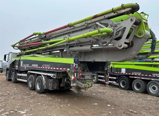 2021 Zoomlion 62M Camión de bombeo de hormigón usado con chasis BENZ